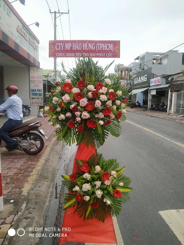 Mẫu hoa khai trương tại Tiệm hoa tươi Châu Ổ Bình Sơn