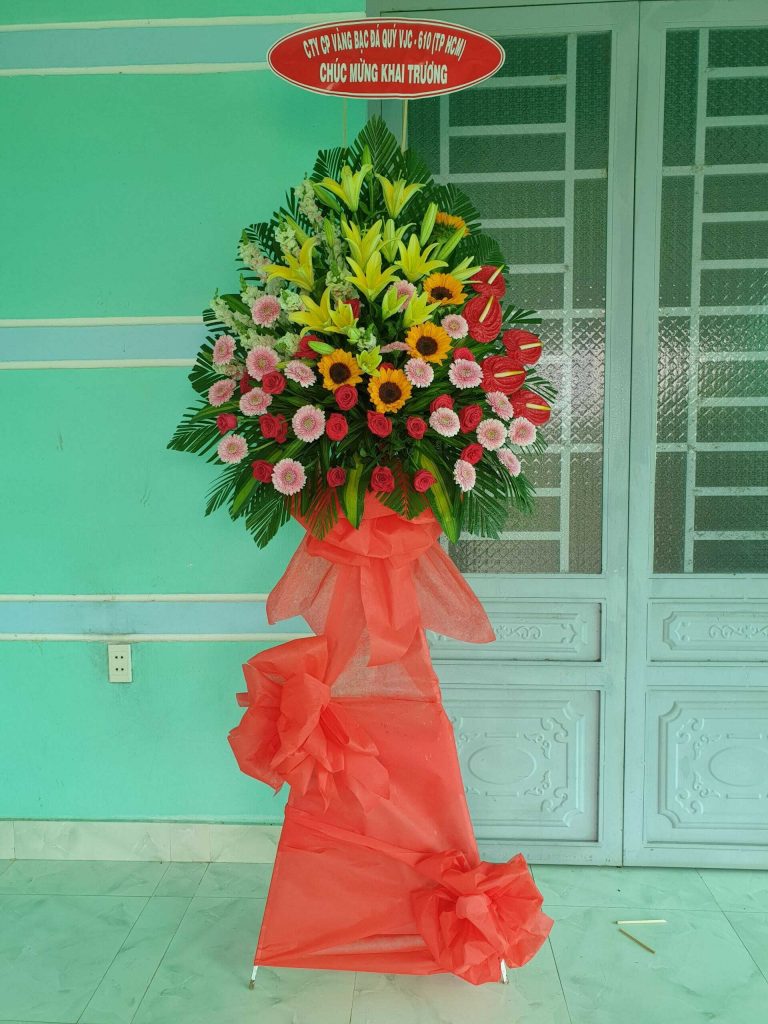 Hình ảnh mô tả hoa khai trương hiện đang có tại cửa hàng hoa tươi thị trấn Sông Vệ Tư Nghĩa