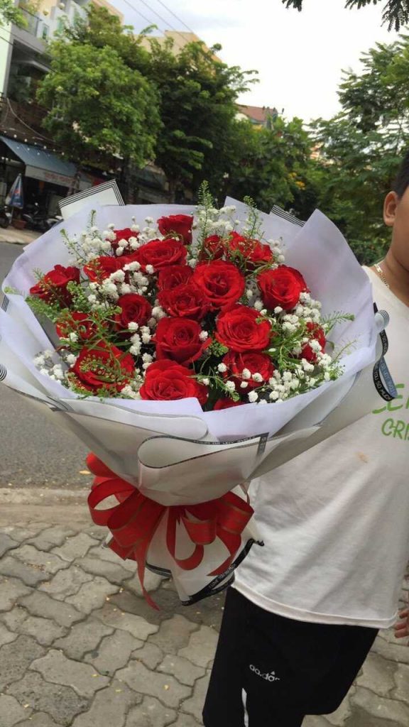 Mẫu hoa chúc mừng tại Shop hoa tươi Di Linh Lâm Đồng