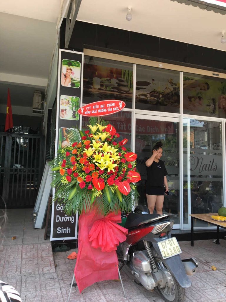 Mẫu hoa khai trương HOT tại Tiệm hoa tươi Lạc Dương Lâm Đồng 