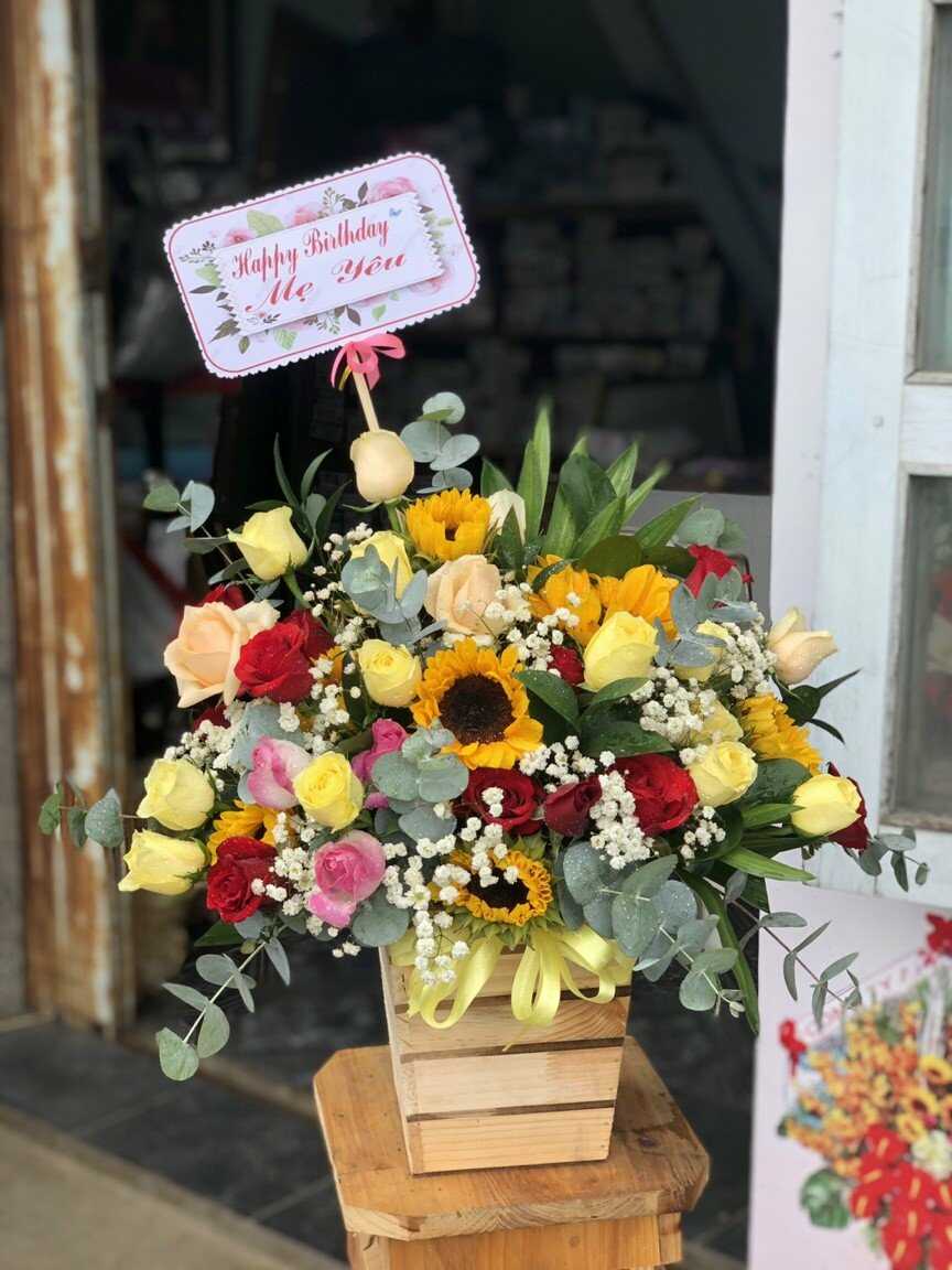 Mẫu hoa sinh nhật tại shop hoa tươi huyện Thường Tín, Hà Nội