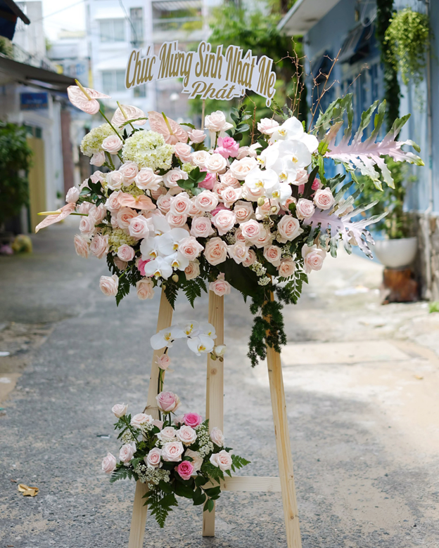 Tiệm hoa tươi huyện Phúc Thọ, Hà Nội có nhận giao hoa tận nhà