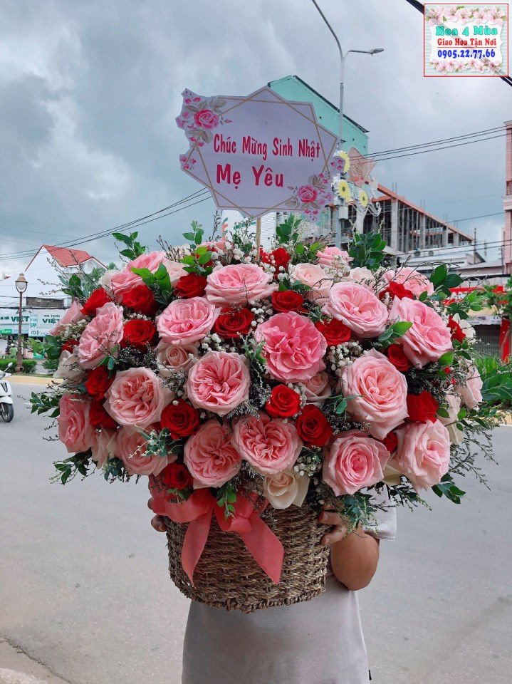 Mẫu hoa sinh nhật tại shop hoa huyện Kim Thành, Hải Dương