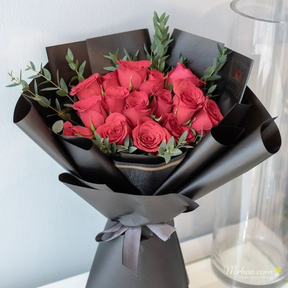 Hoa hồng chính là sự lựa chọn hoàn hảo để bạn dành tặng cho những người thân yêu trong các dịp lễ đặc biệt hoặc trong ngày sinh nhật